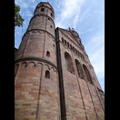 Blick auf Ostchor und einen der Osttürme